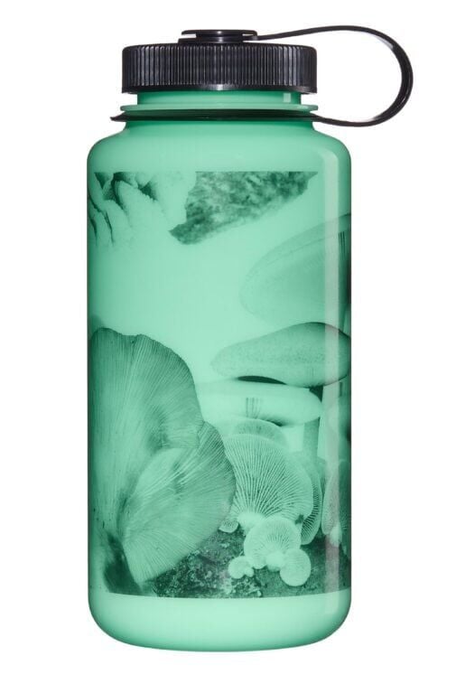 Nalgene 32oz WM Glow w/Black Mushrooms