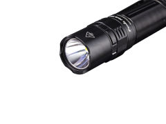 FENİX PD36 TAC 3000 LÜMEN EL FENERİ